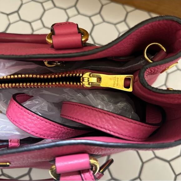 AUTHENTIC Prada $2,199 Vitello Daino Tote Begonia w/ Dustbag - Picture 7 of 11